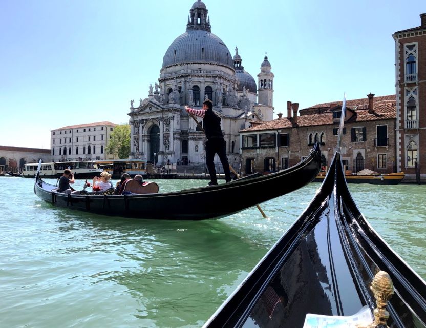 Venice: St. Mark's, Walking Tour and Gondola Combo - Who should book this Venice combination tour?