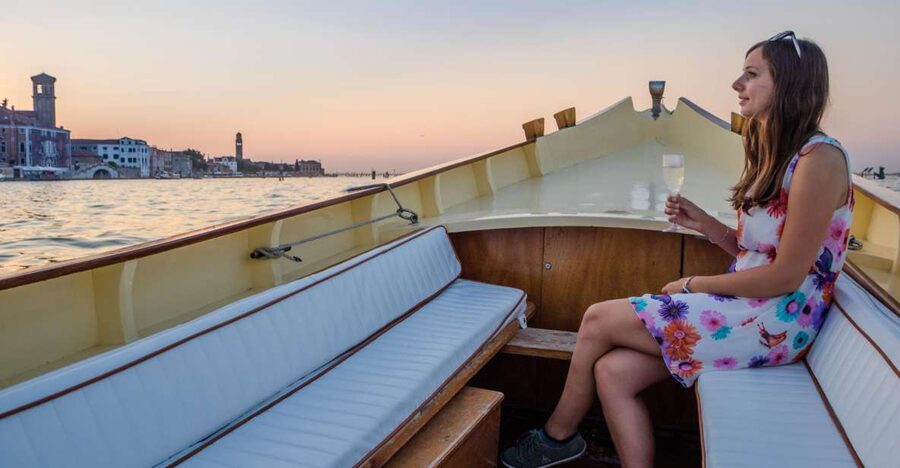 Venice: Sunset Cruise by Typical Venetian Boat - From Ospedale to the Lido