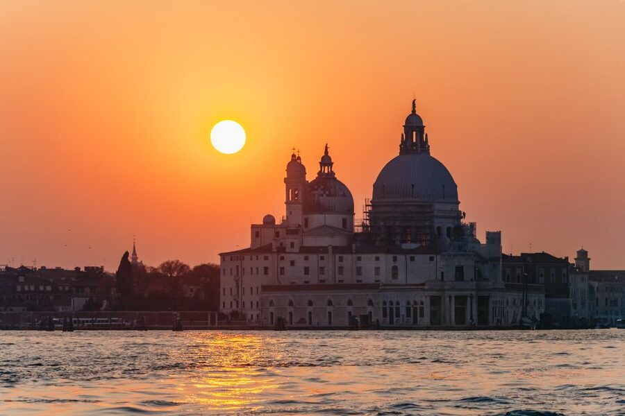 Venice: The Ghost & Legends Walking Tour - Castello’s Narrow Streets and Noble Intrigue