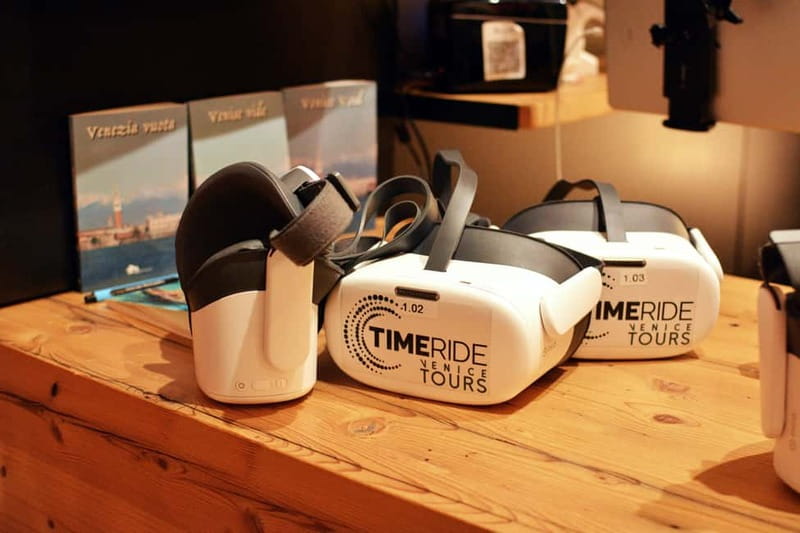 Venice: The Gondola Gallery 3D Experience - A family-friendly way to add context