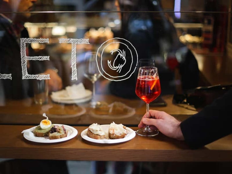 Venice: The Ultimate Food Tour with Wine & Spritz - Why food is one of the best ways to meet Venice