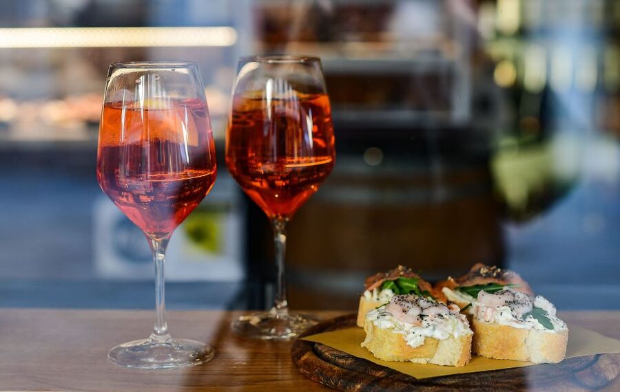 Venice: The Ultimate Food Tour with Wine & Spritz - The final espresso and chocolate stop