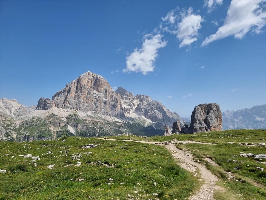 VENICE : Tour of Dolomites Unesco - Setting out from Venice in a seven-seat minivan
