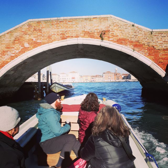 Venice: Venetian Aperitif on the Lagoon - Boarding the topa at the Zattere