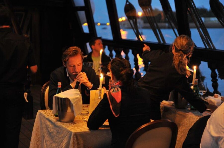 Venice: Venetian Lagoon Tour and Galleon Dinner - A candlelit start beside the Museo Navale