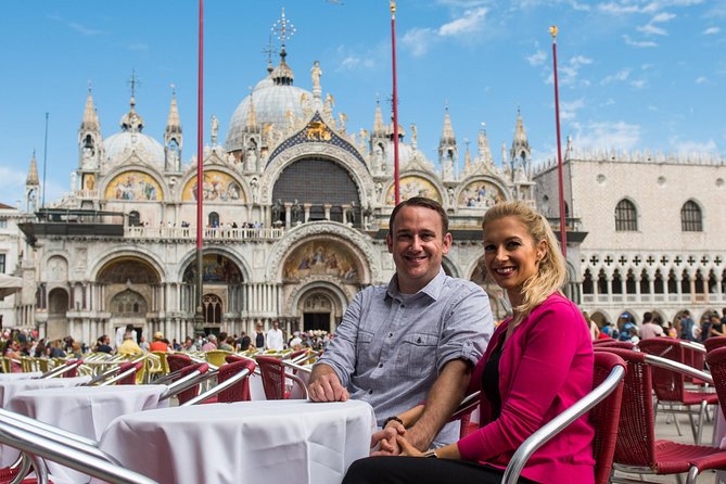 Venice VIP Photo Session in Venice - Two hours of portraits in selected romantic locations