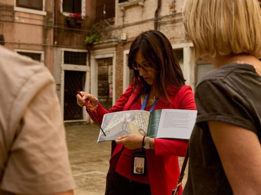 Venice: Vip Semi-Private Walking Tour with Gondola Ride - What you see, and what you do not enter