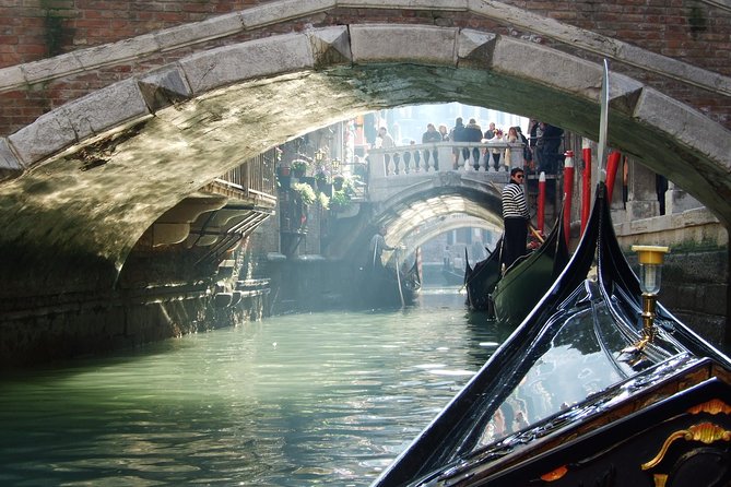 Venice Walking Tour and Gondola Ride - What the gondola ride is really like
