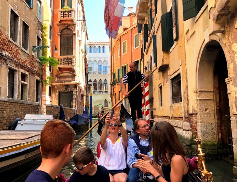 Venice Walking Tour and Gondola Ride Combo - Campo Santa Maria Formosa and the old residential lanes