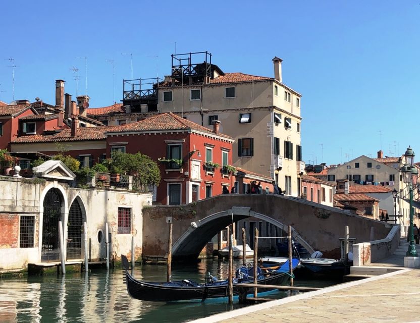 Venice Walking Tour from St. Mark's to Rialto Bridge - The guide makes the difference