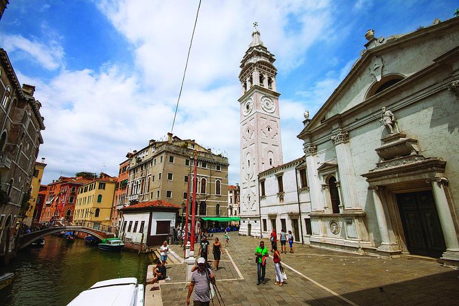 Venice Walking Tour plus Skip the Lines Doge's Palace and St Mark's Basilica Tours - Guides can make or break the morning