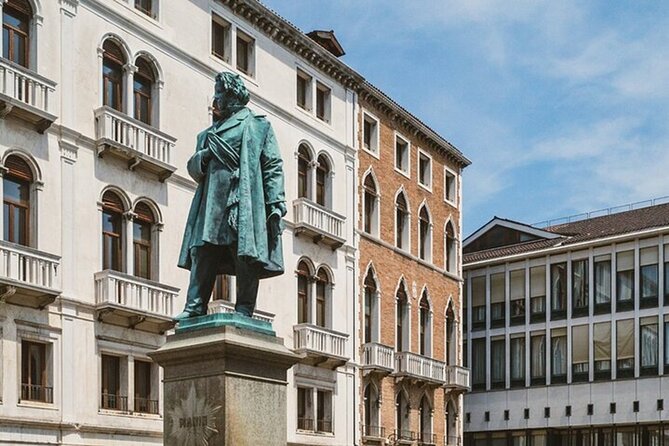Venice Walking Tour with Gondola Ride Experience - St. Mark’s Basin, San Giorgio Island, and the Bridge of Sighs