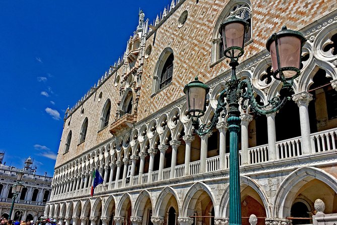 Venice: Winter Pass Top Attractions & City Walking Tour - The two VR experiences