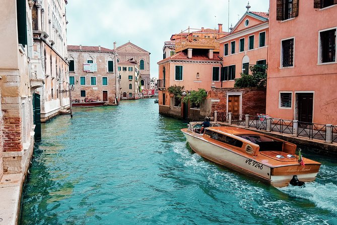 Walking in Venice Off-the-beaten Track - What the $33.55 price really buys you