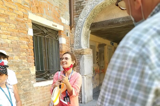 Walking tour in Venice with an architect - Rialto Bridge, the city’s famous crossing