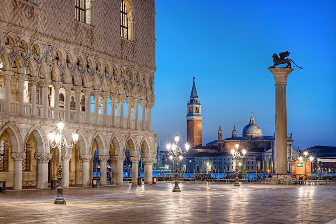 Walking Tour of Venice with Mini Cruise - From Santa Lucia station to the Jewish Ghetto