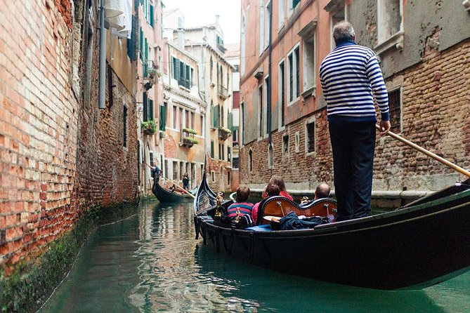 Welcome to Venice Group Tour St. Mark's Basilica & Gondola Ride - Castello shows you a quieter side of Venice