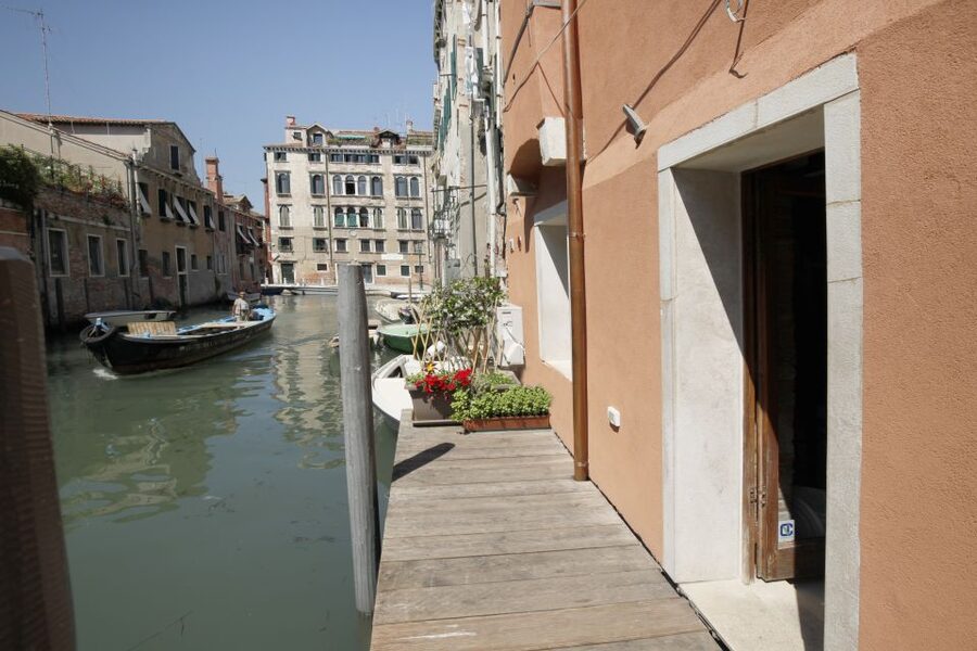 Wine Tasting in Venice - The food: cheese, cold cuts, or cicchetti