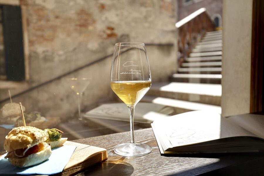 Wine Tasting in Venice - Timing, access, and practical details
