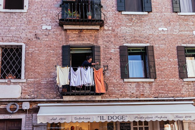 Withlocals Venice Away from the Crowds PRIVATE Tour with a Local Expert - How much customization can you expect?