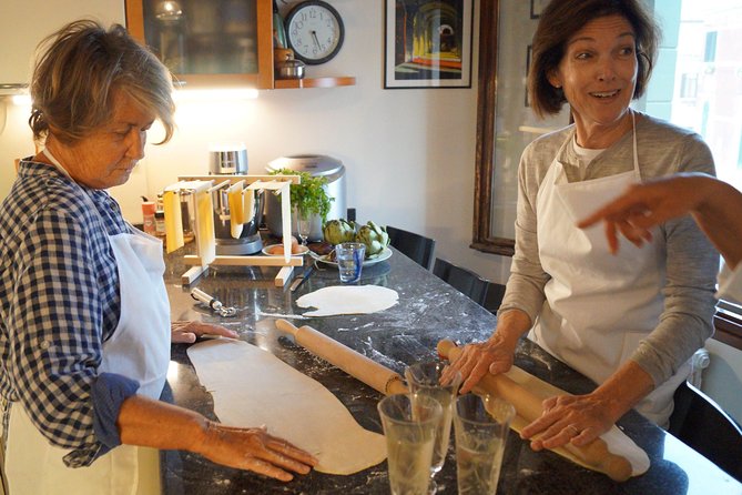 Yummy Cooking Class in Venice with Professional Chef - Cicchetti, dessert, and the meal you make yourself