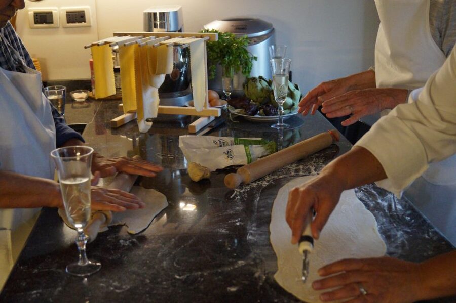 Yummy Cooking Class In Venice - Prosecco, ciccheti, and a warm welcome